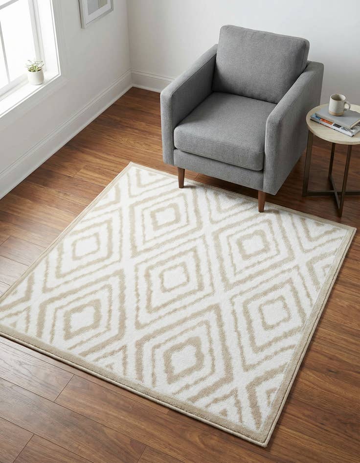 Detail image of 3' 3 x 3' 3 Hermitage Square Rug