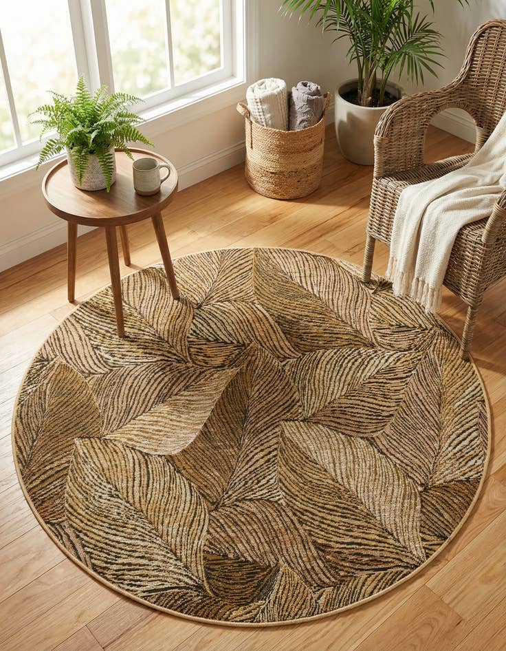 Detail image of 4' x 4'  Washable Botanical Indoor / Outdoor Round Rug