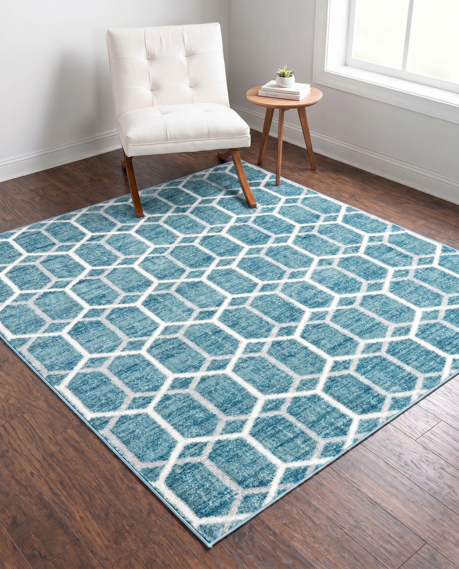 5' 3 x 5' 3 Lattice Trellis Square Rug