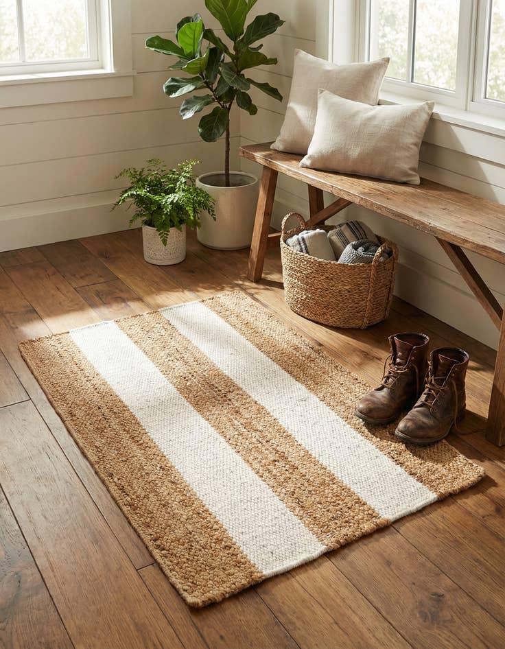 Detail image of 2' x 3' 1 Jill Zarin Hamptons Rug