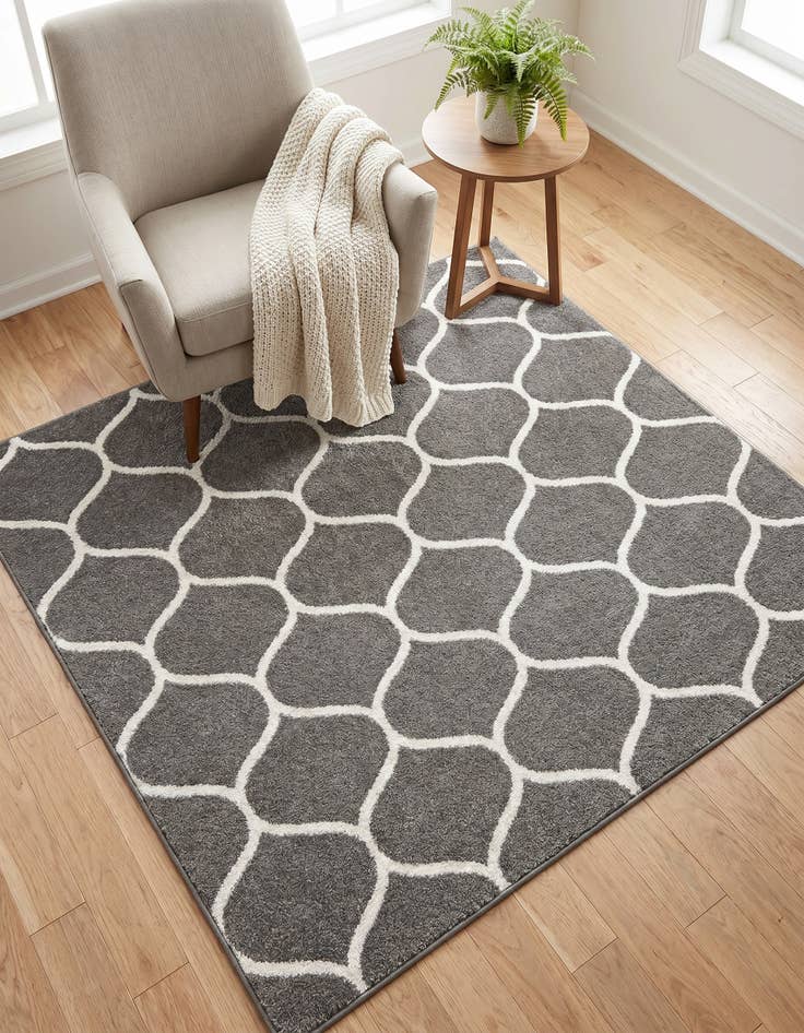 Detail image of 5' 3 x 5' 3 Lattice Frieze Square Rug