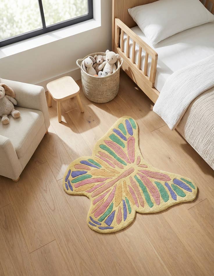 Detail image of 2' 7 x 2' 11 Playtime Kids Wool Freeform Rug