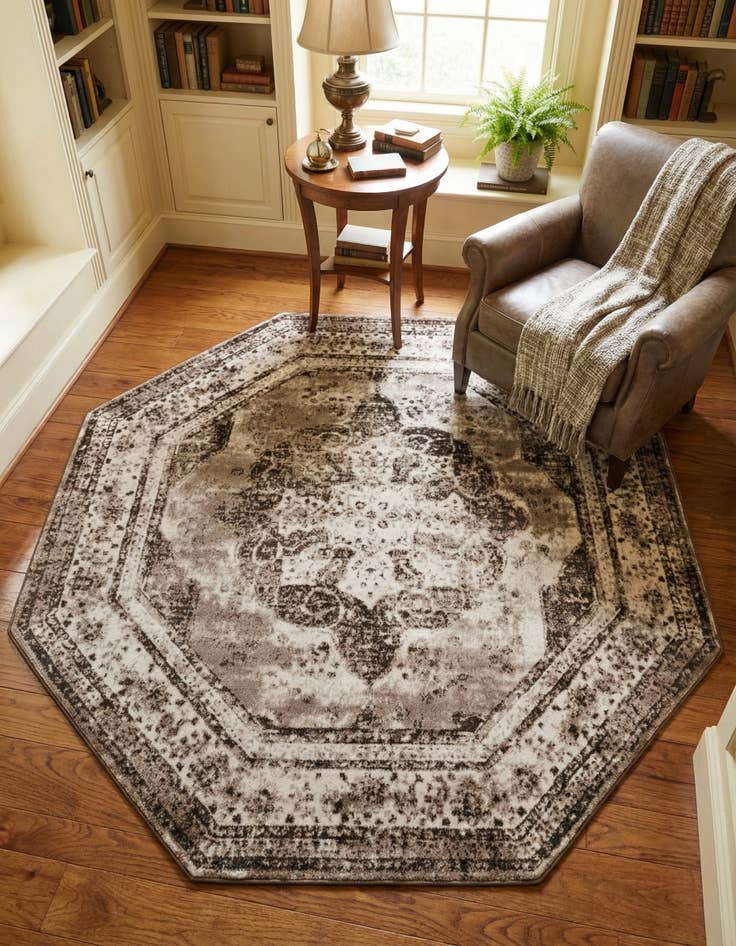 Detail image of 7' 10 x 7' 10 Monte Carlo Octagon Rug