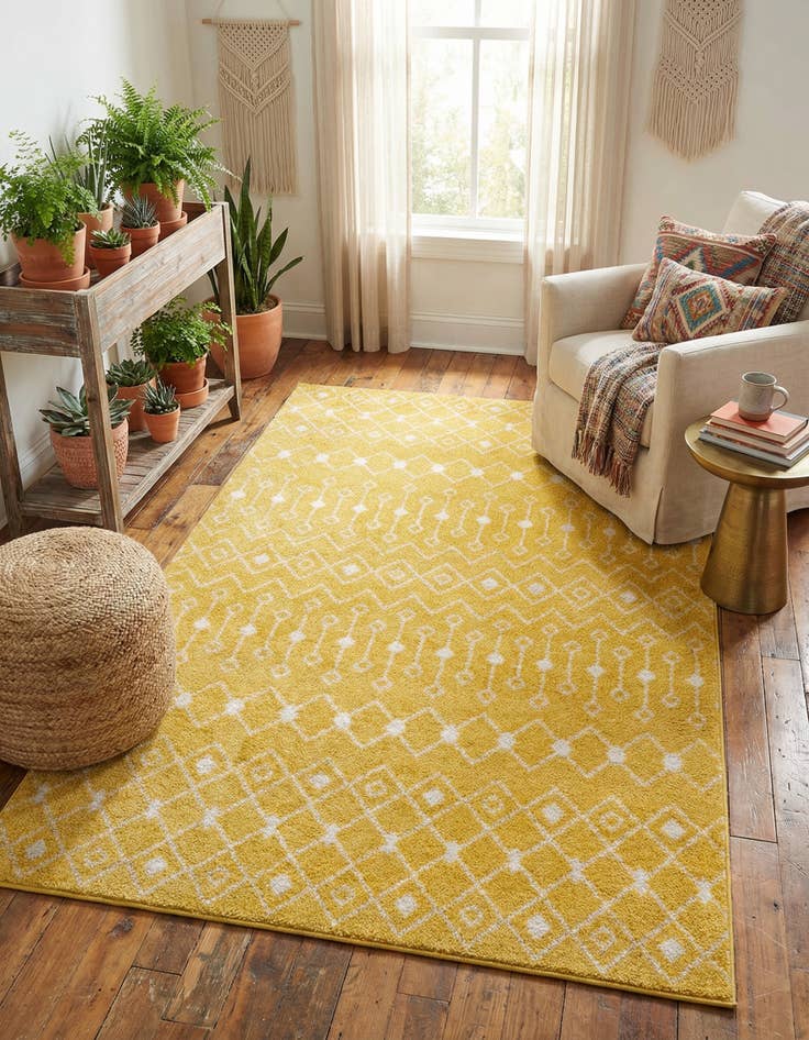 Detail image of 5' 3 x 8' Moroccan Trellis Rug