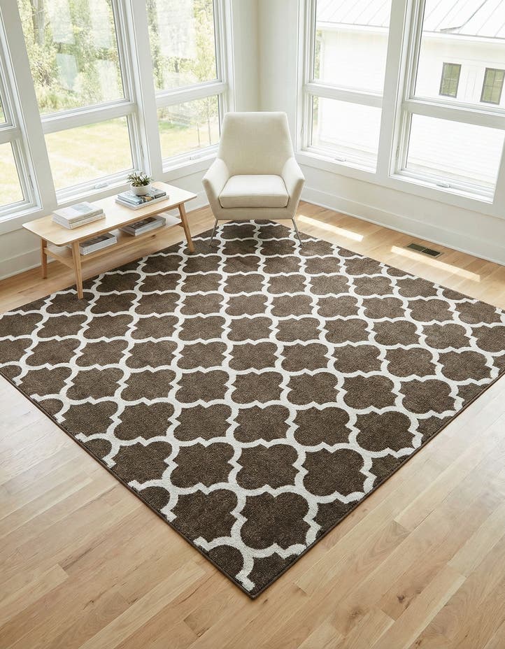 7' 10 x 7' 10 Lattice Square Rug