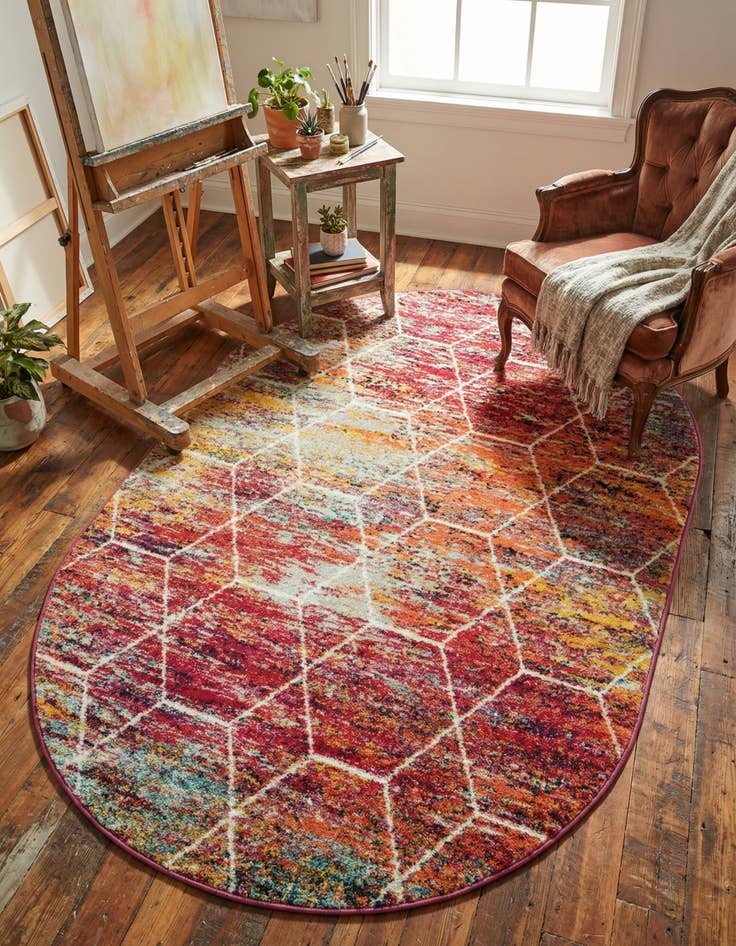 Detail image of 4' x 6' Lattice Frieze Oval Rug