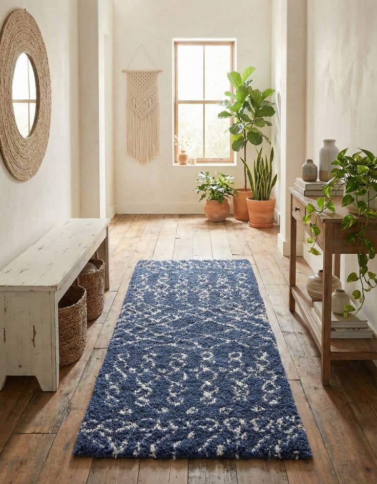 Detail image of 2' 7 x 6' Moroccan Shag Runner Rug