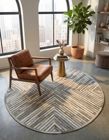 Gray Ivory Cowhide Leather Round Rug