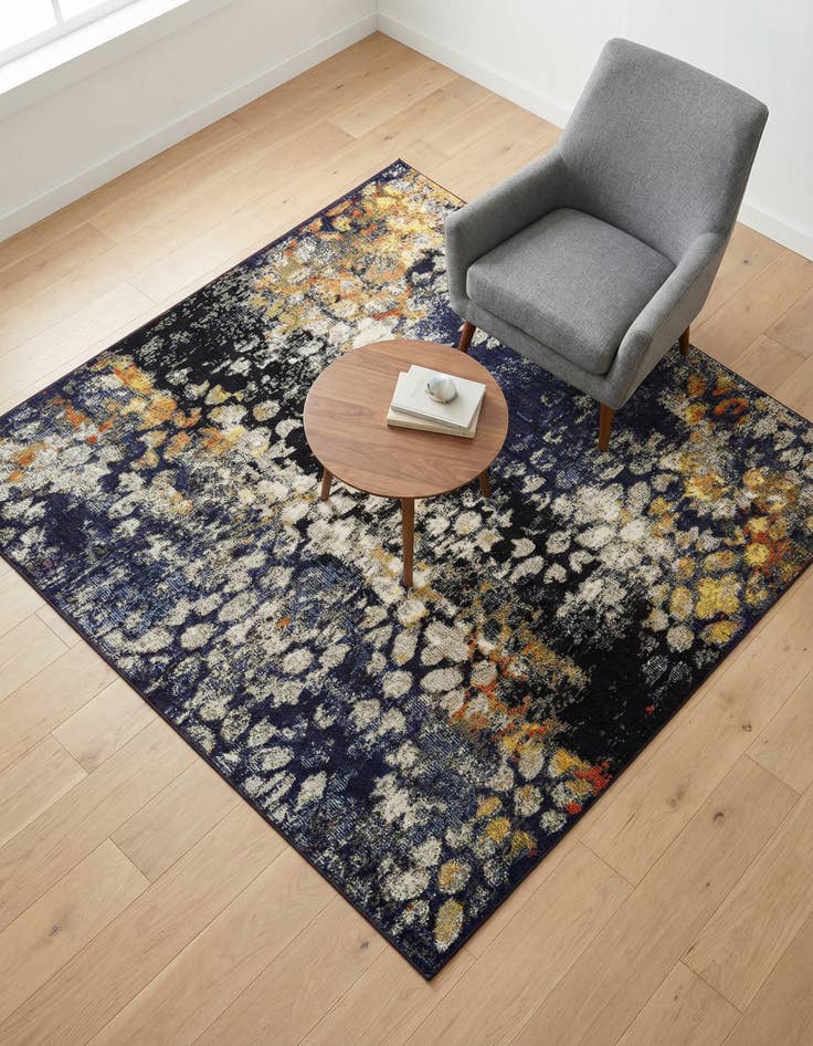 Detail image of 6' x 6' Washable Carnevale Square Rug