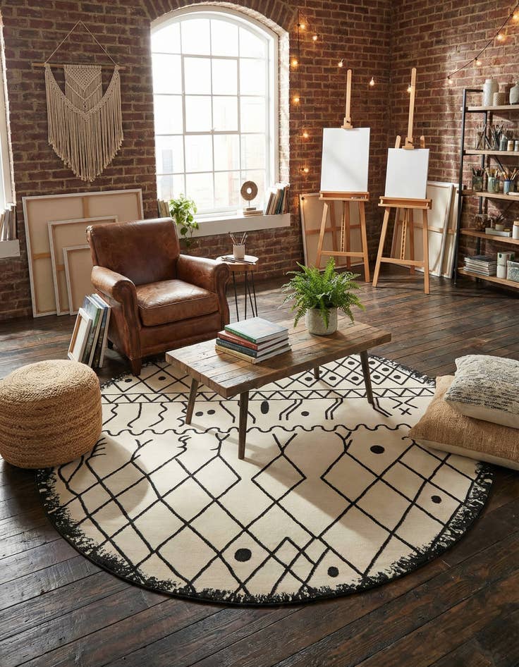 Detail image of 8' x 8' Tangier Round Rug