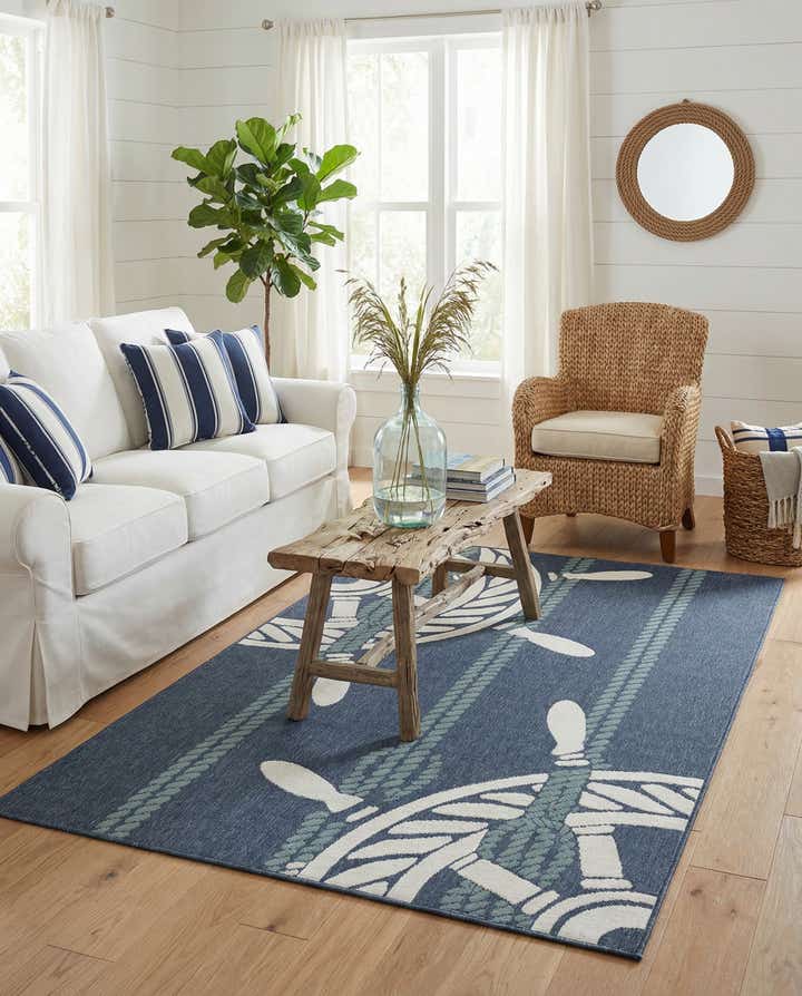 5' 3 x 8' Easy-Clean Coastal Indoor / Outdoor Rug