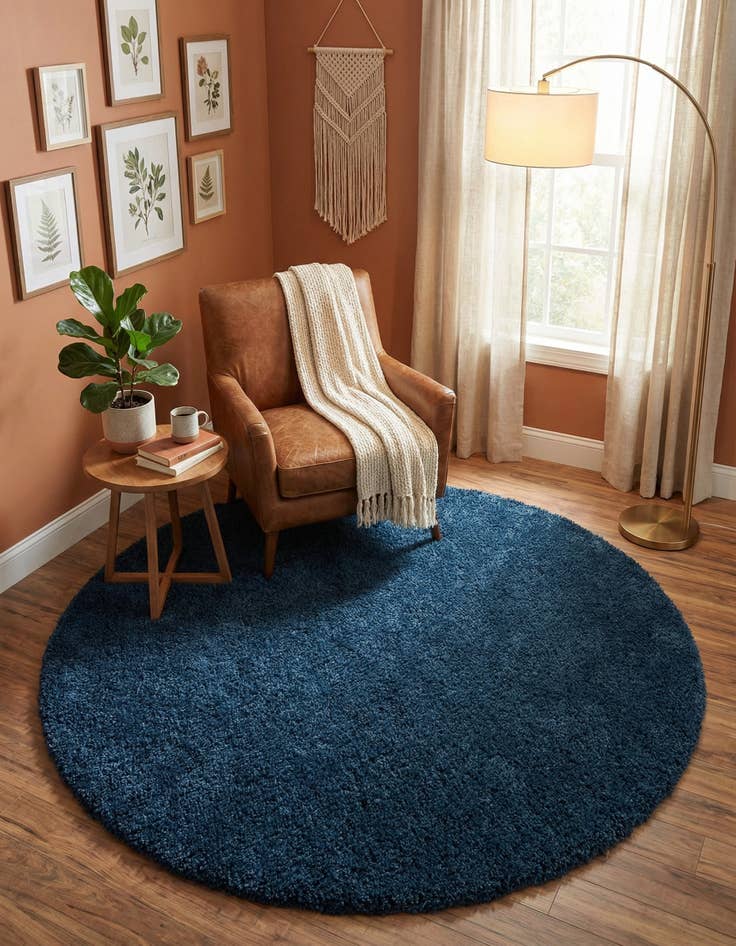 Detail image of 5' 3 x 5' 3 Solid Shag Round Rug