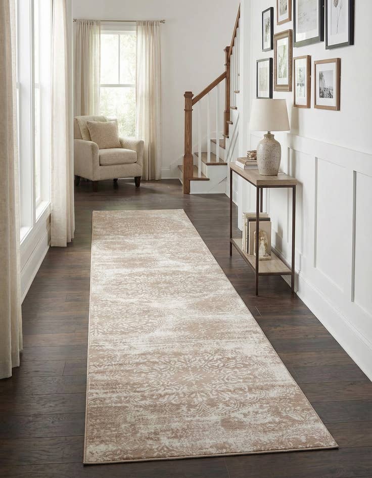 Detail image of 3' 3 x 16' 5 Monte Carlo Runner Rug