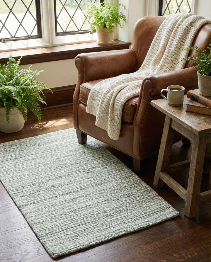 2' 2 x 3' 1 Hand Woven Jill Zarin English Manor Wool Rug
