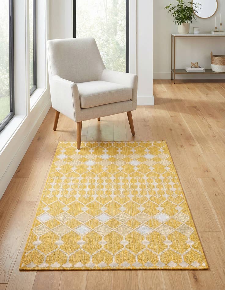 Detail image of  3' x 5' 3  Washable Lattice Indoor / Outdoor Rug