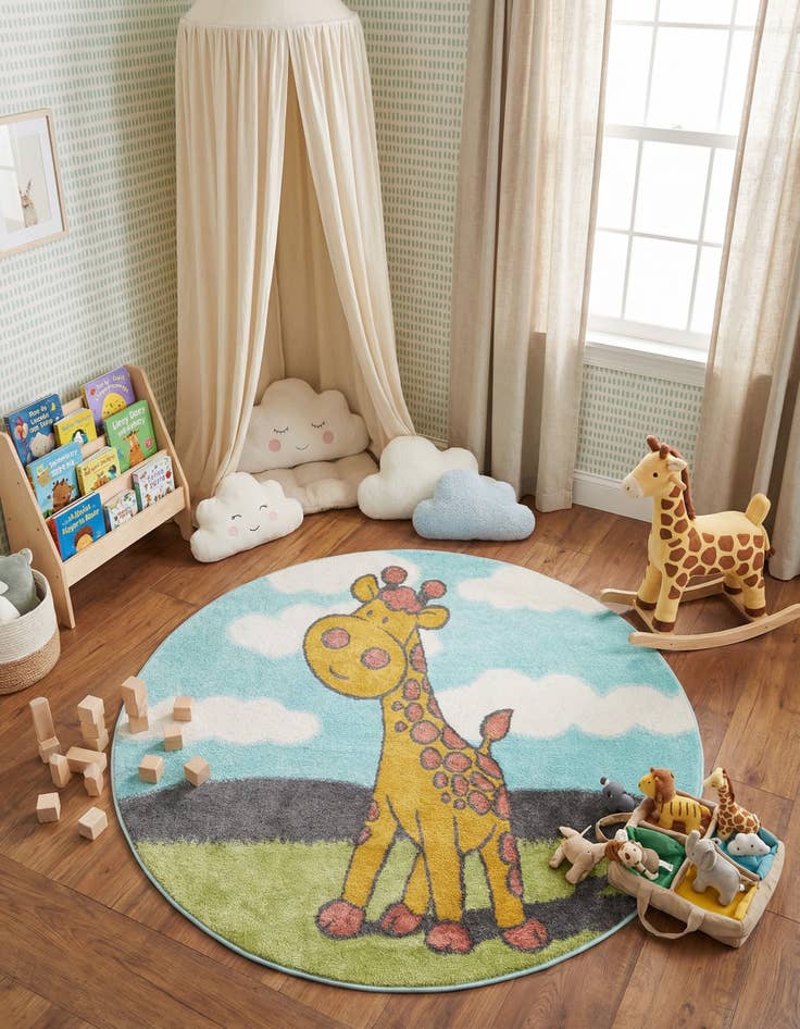 Detail image of 5' 1 x 5' 1 Giraffe Whimsy Kids Round Rug