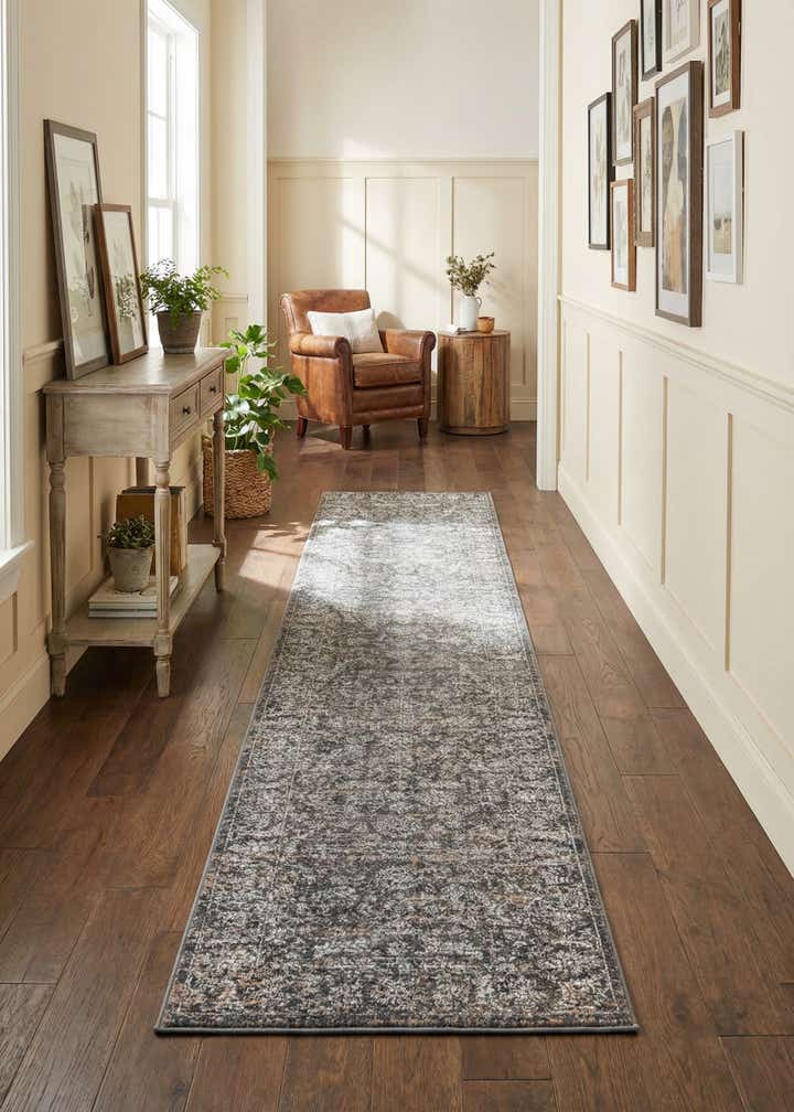 Jill Zarin 2' 7 x 14' Uptown Central Park Runner Rug