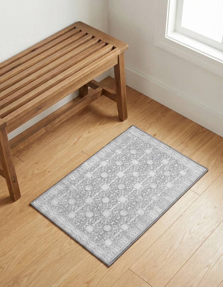 Detail image of 2' x 3' Timeless Rug