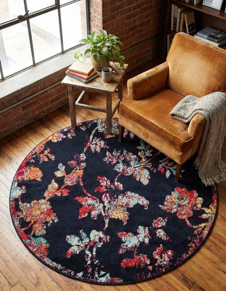 Detail image of 5' 3 x 5' 3 Madeline Round Rug