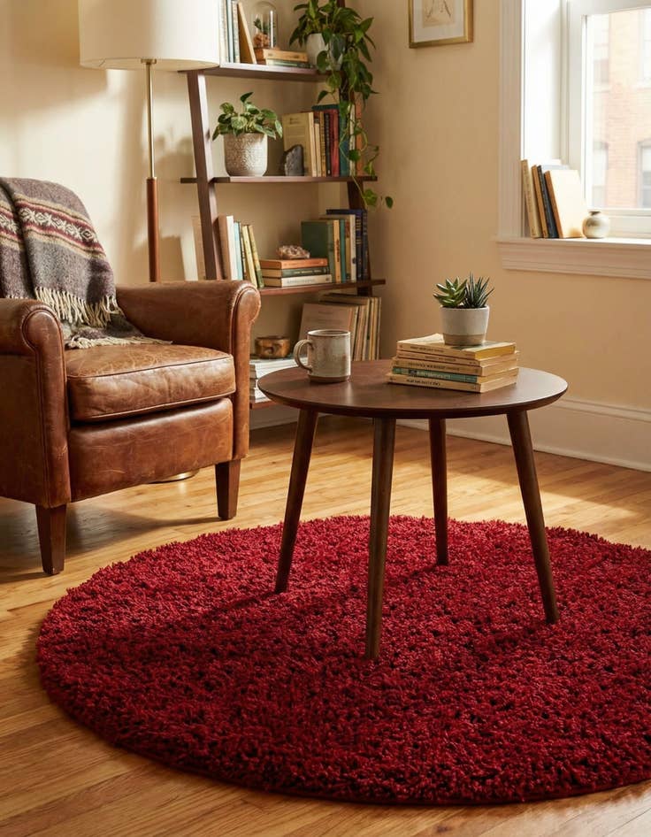 Detail image of 4' x 4' Solid Shag Round Rug