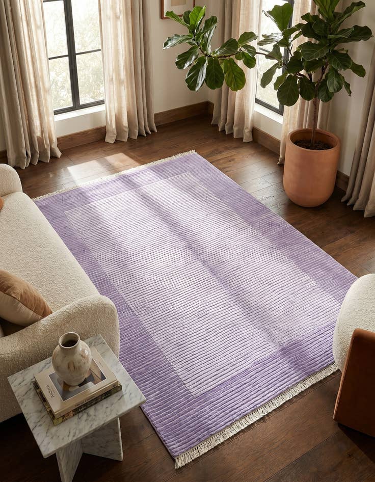 Detail image of 4' x 6' Darya Rug