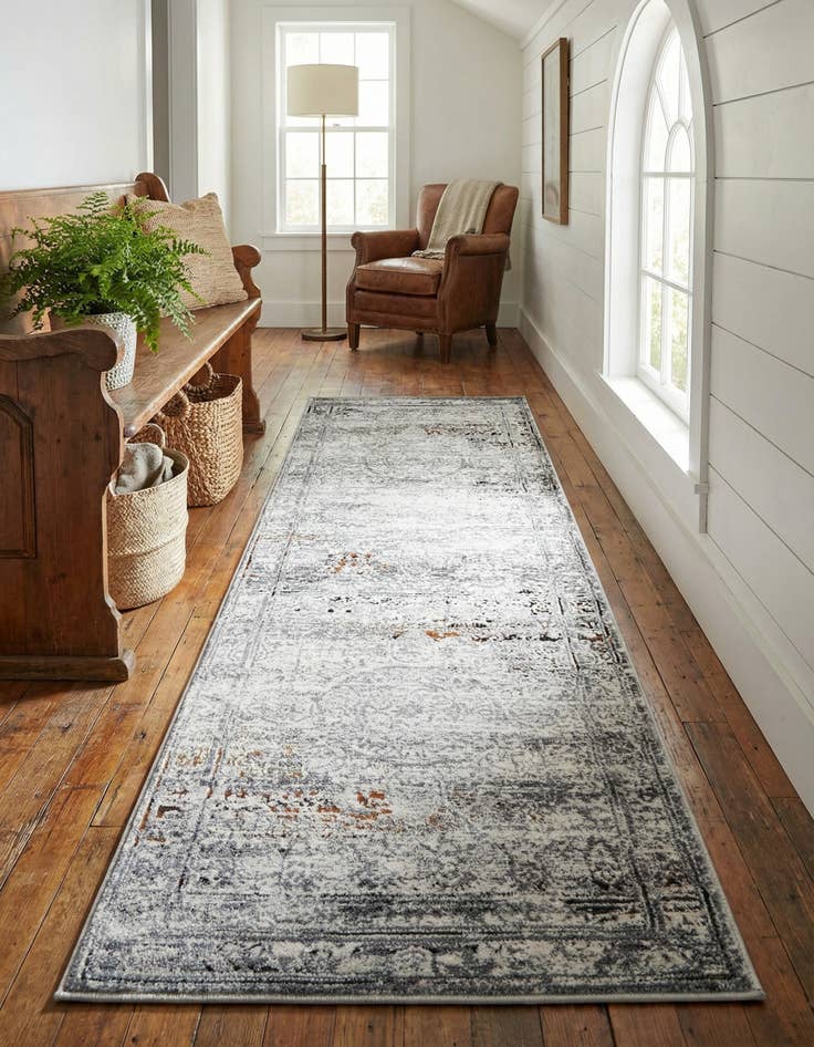 Detail image of 2' x 6' Finsbury Runner Rug