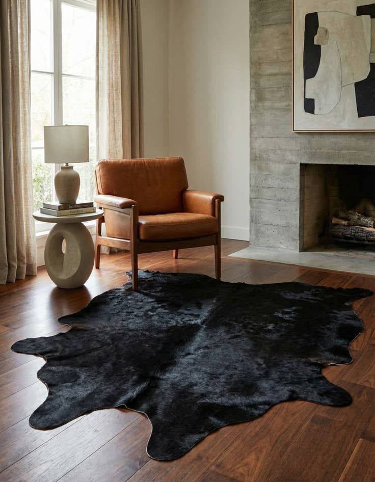 Detail image of 4' 2 x 6' 4 Cowhide Leather Rug