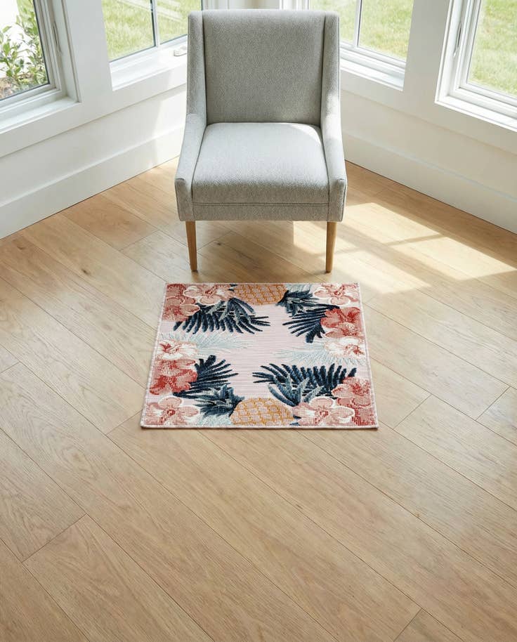 Detail image of 2' 2 x 3' Easy-Clean Botanical Indoor / Outdoor Rug