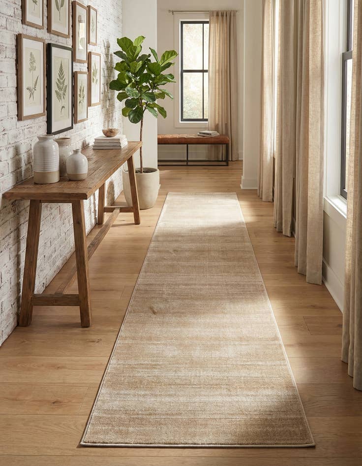 Detail image of Jill Zarin 2' 7 x 14' Uptown Madison Avenue Runner Rug