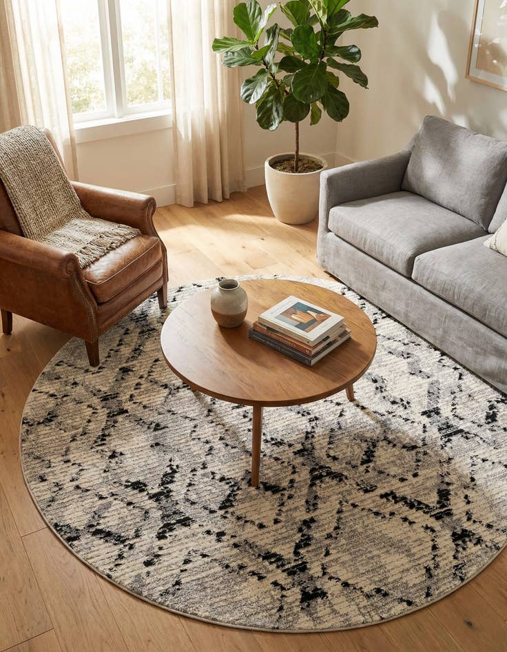 Detail image of 7' x 7' Tucson Round Rug