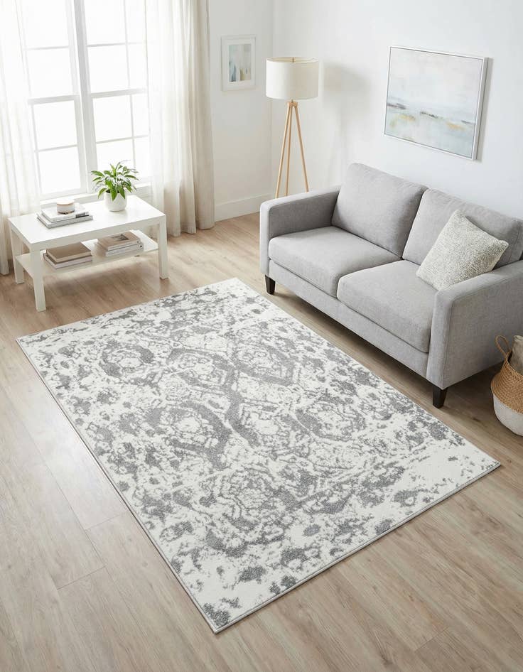 Detail image of 4' x 6' Venice Rug