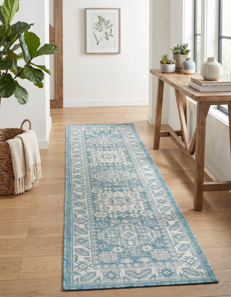 Detail image of 2' x 8' Easy-Clean Aztec Indoor / Outdoor Runner Rug