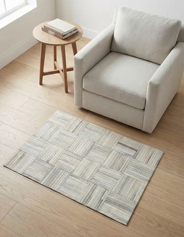 2' x 3' 1 Cowhide Leather Rug