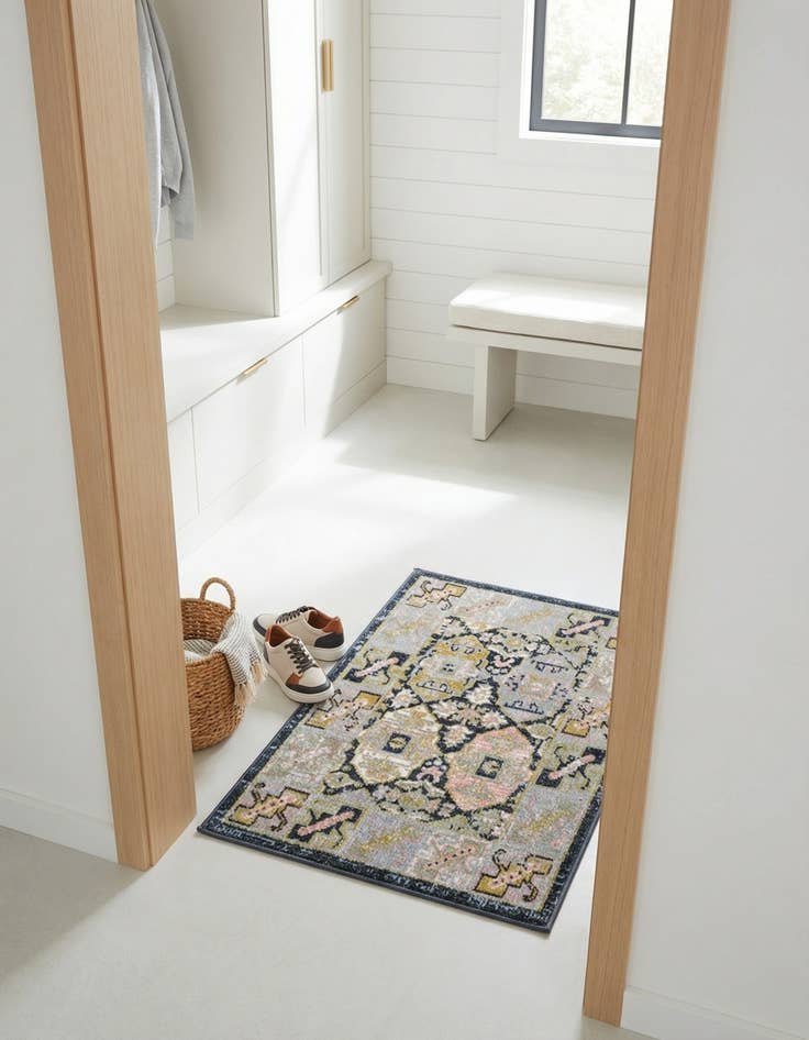 Detail image of 2' x 3' Kamala Washable Rug