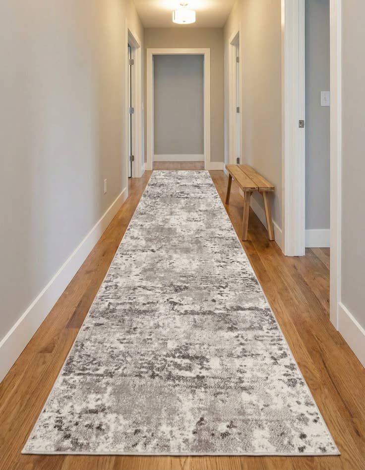 Detail image of  2' 7 x 14' Aurora Runner Rug