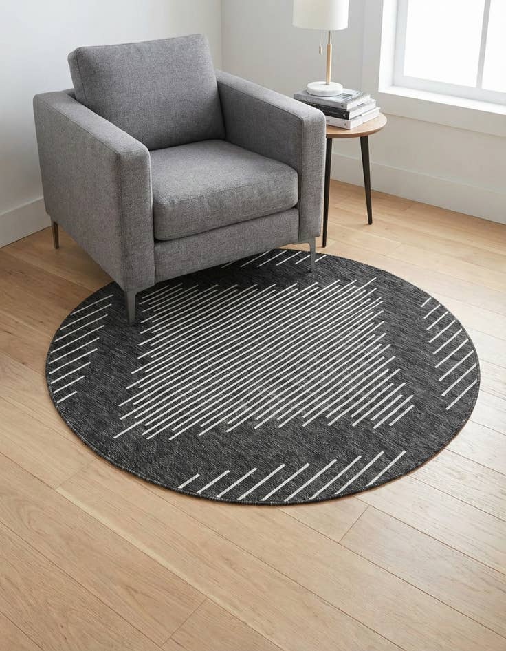 Detail image of 3' x 3' Washable Modern Indoor / Outdoor Round Rug