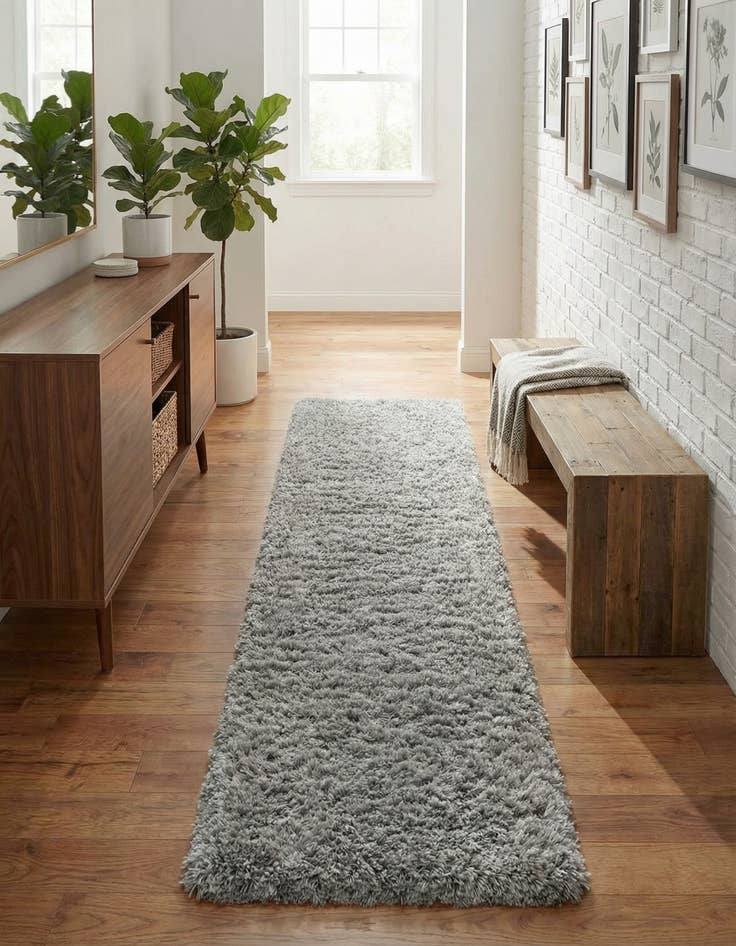 Detail image of 2' x 6' 5 Infinity Shag Runner Rug