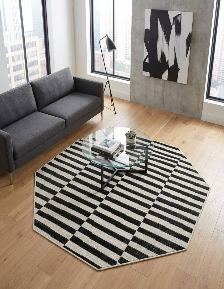 Detail image of 5' x 5' SoHo Octagon Rug