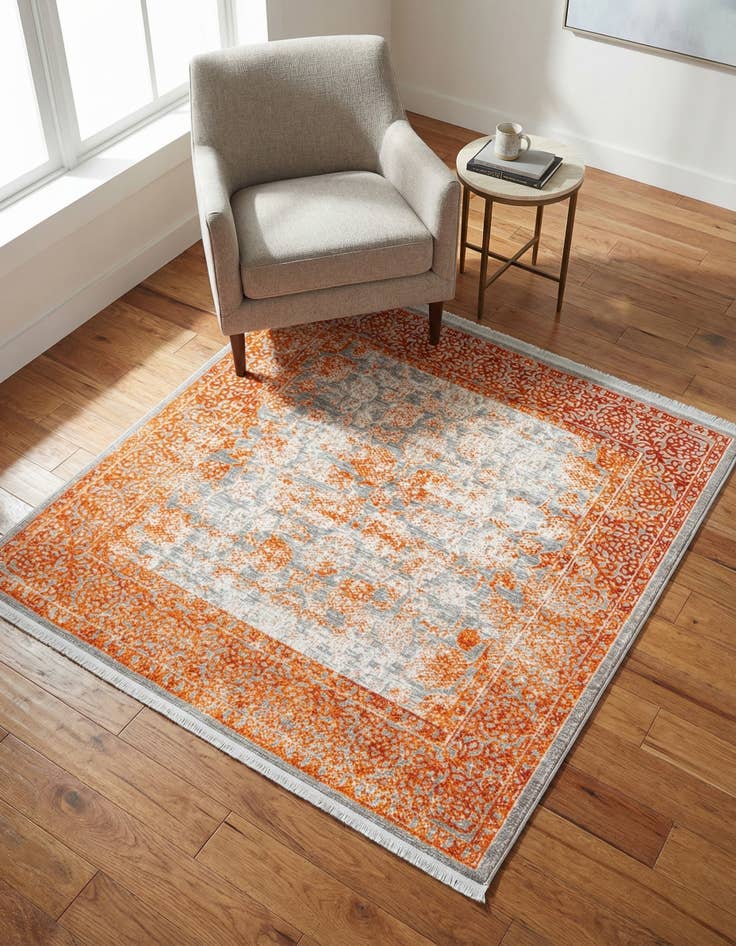 Detail image of 4' x 4' New Vintage Square Rug