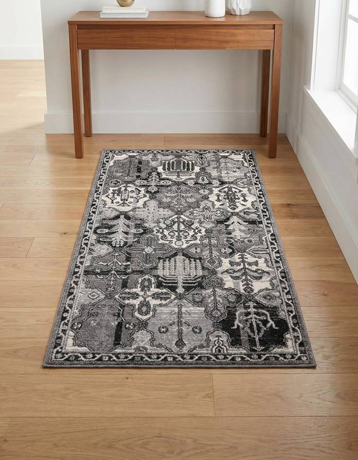 Detail image of 3' x 5' 3 Miranda Rug