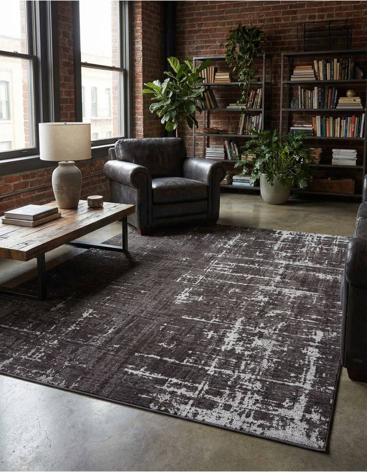 Detail image of 7' 10 x 10' Valencia Rug