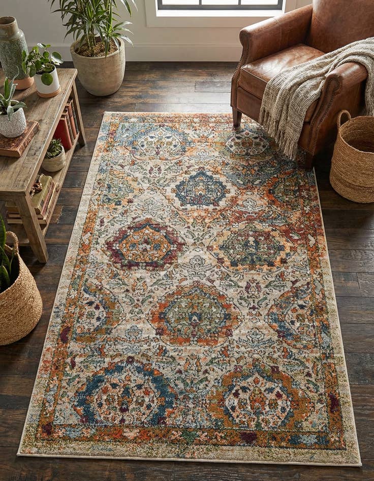 Detail image of 3' 3 x 5' 3 Isabella Rug