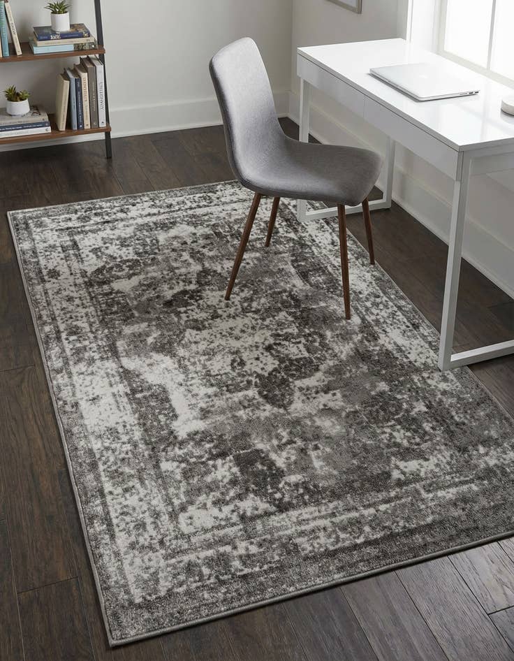 Detail image of 3' x 5' 3 Monte Carlo Rug