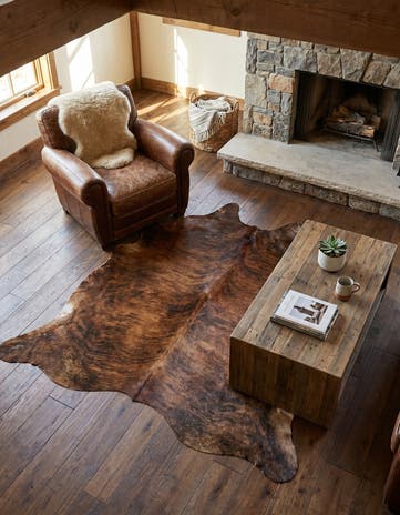 4' 4 x 4' 10 Cowhide Leather Square Rug