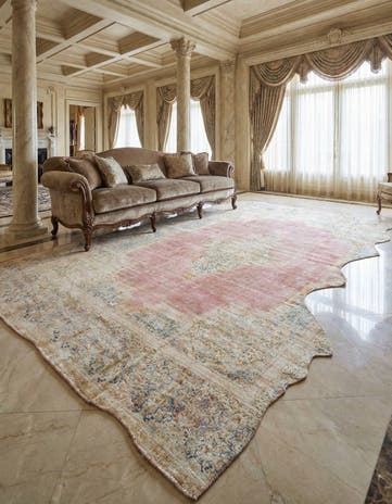 7' 10 x 12' Vintage Royal Wool Rug