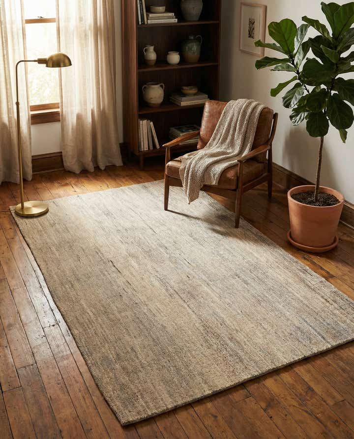 4' 1 x 7' 2 Hand Knotted Darya Wool Rug