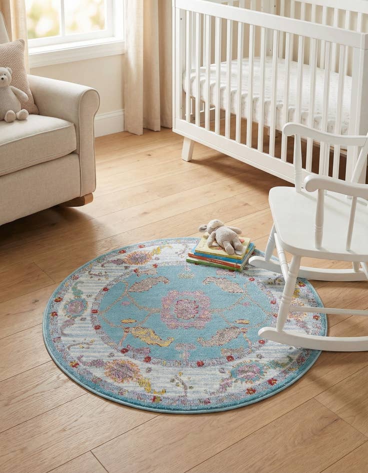 Detail image of 3' 3 x 3' 3 Paragon Round Rug