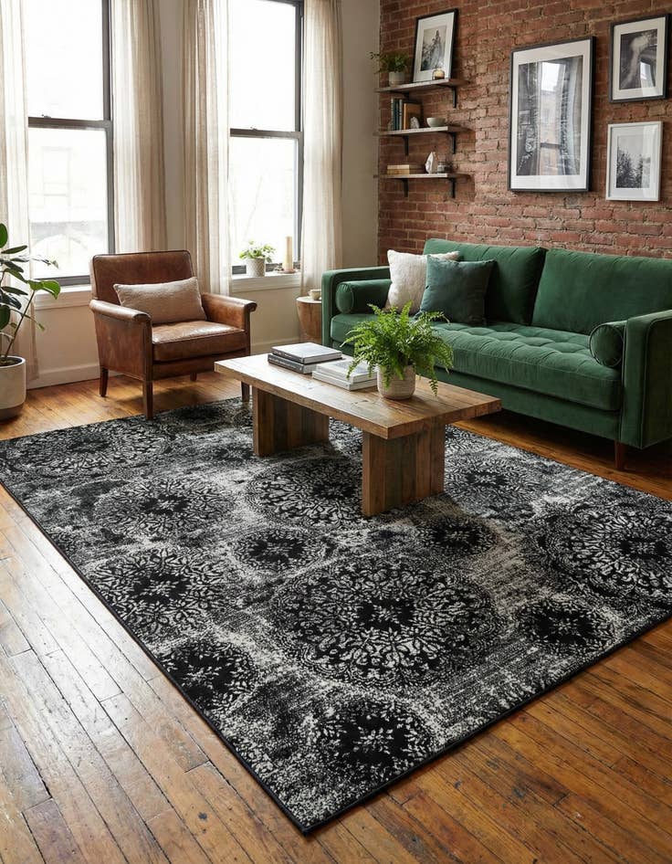 Detail image of 7' 10 x 10' Monte Carlo Rug