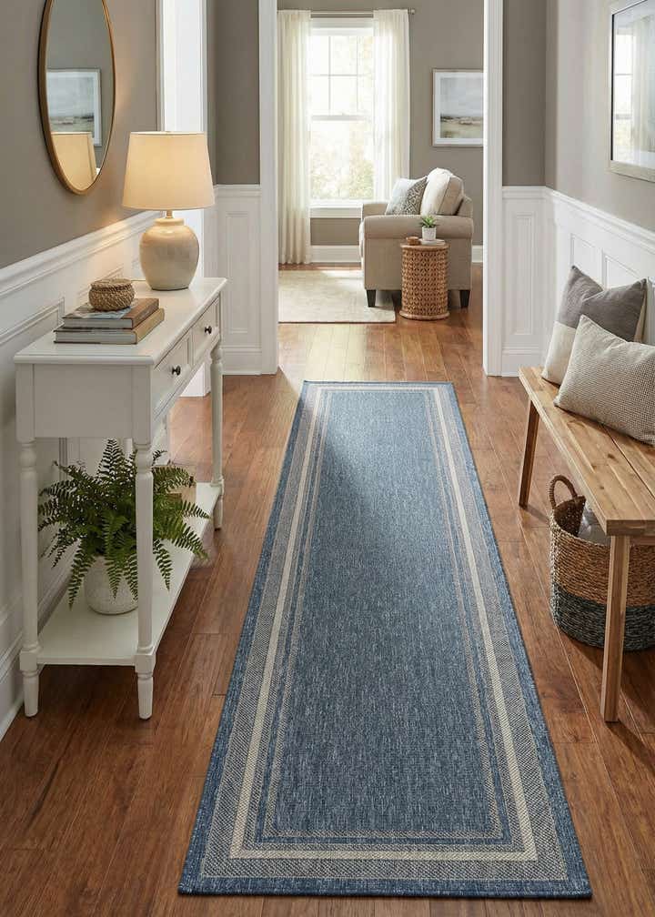 2' 7 x 13' Easy-Clean Border Indoor / Outdoor Runner Rug