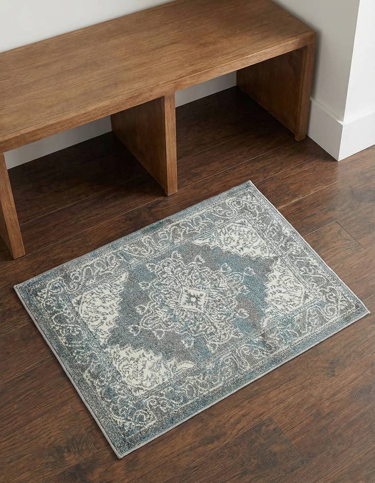 Detail image of 2' x 3' Delilah Rug